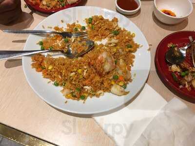 Bau Truong At Mounties