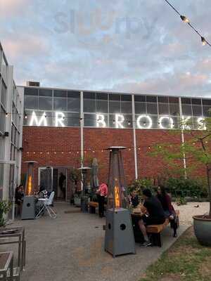 Mr Brooks Stonegrill & Bar
