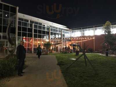 Mr Brooks Stonegrill & Bar