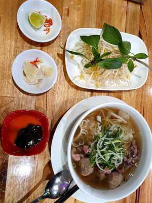 Sunrise Vietnamese Restaurant