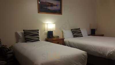 Lakeview Motor Inn