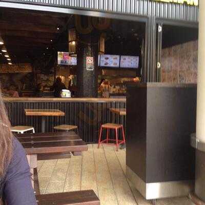 Guzman Y Gomez - Macarthur Square