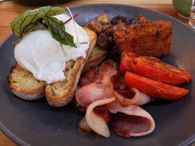 King Of The Castle Cafe