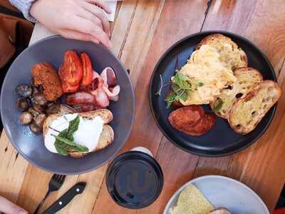 King Of The Castle Cafe