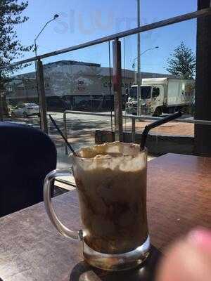 Pancakes In Paradise