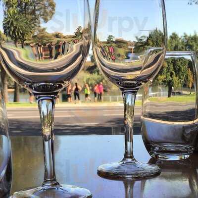 Julie-anna Restaurant