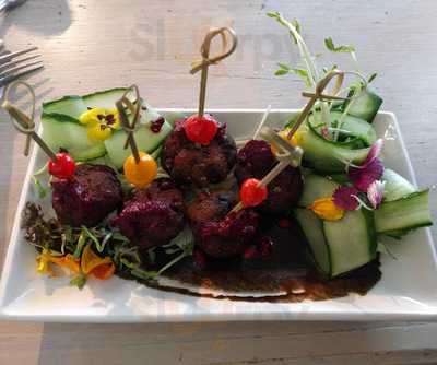 Celsius Cafe Restaurant & Bar