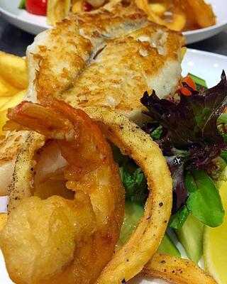 Captain And Co Fish Bar