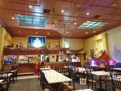 Sargun Indian Tandoori Restaurant