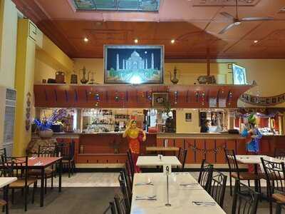 Sargun Indian Tandoori Restaurant