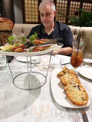 The Spot Bar & Grill