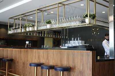 The Spot Bar & Grill