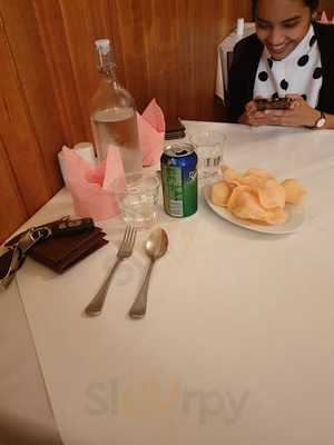 Kwong's Chinese & Noodle