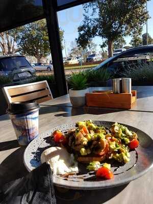 The Loungeroom On James