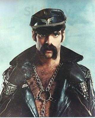 The Loungeroom On James