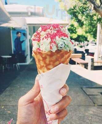 Royal Copenhagen Ice-creamery