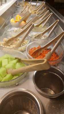 Pizza Hut Kirra Restaurant