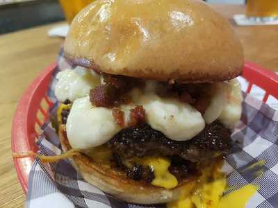 Ivy Cafe & Restaurant