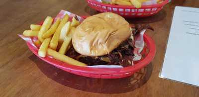 Ivy Cafe & Restaurant