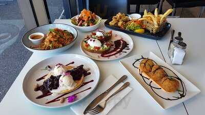 4 Flavours Restaurant & Cafe