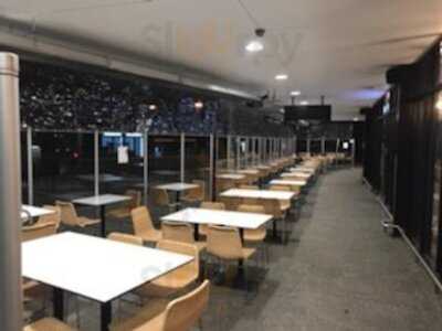 4 Flavours Restaurant & Cafe