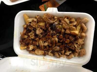 Crust Gourmet Pizza Bar