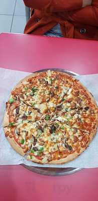 Crust Gourmet Pizza Bar