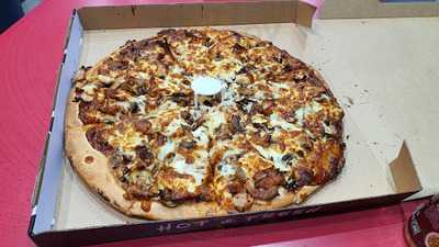 Crust Gourmet Pizza Bar