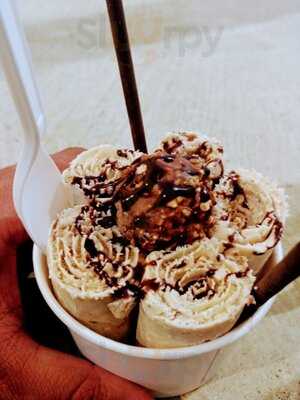 Scroll Ice Cream