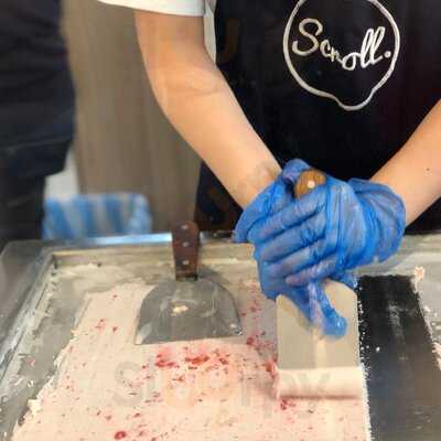 Scroll Ice Cream