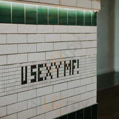 Mamma Francas Pizza Hall