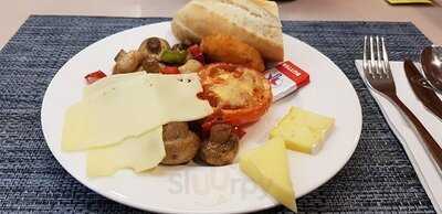 Mitchell's Bar & Grill