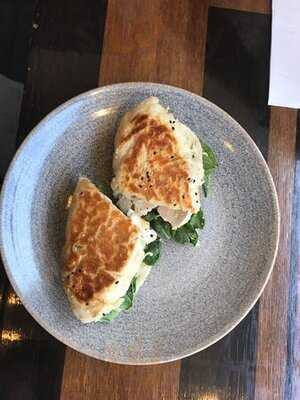 Maddox Licensed Cafe & Bar