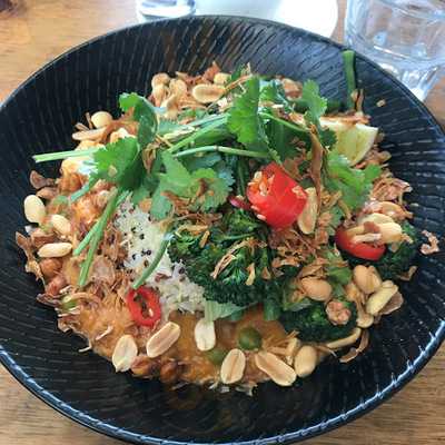 Stand & Deliver Cafe