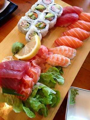 Sakura Fresh Sushi Japanese Restaurant & Korean Bbq