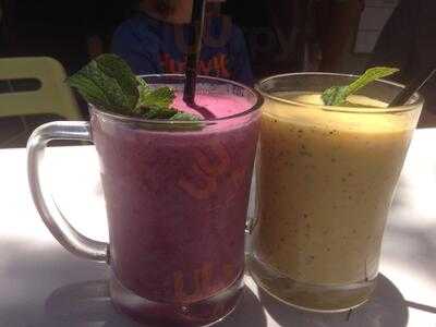 Quenchers-espresso Bar & Juicery