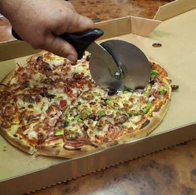 Kokoz Pizza & Double Dogs