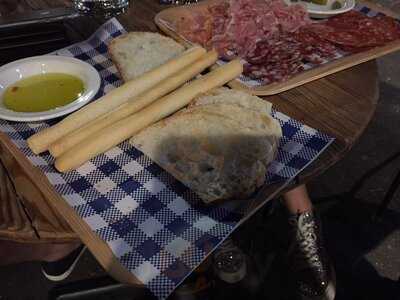 Sig. Enzo Aperitivo Bar