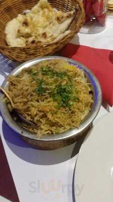 Taj Palace Authentic Indian Restaurant