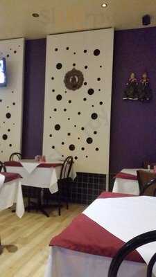 Taj Palace Authentic Indian Restaurant