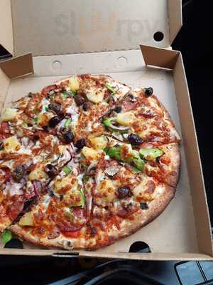 Crust Gourmet Pizza Bar