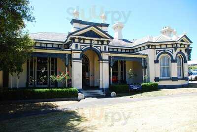 The Elsternwick Club