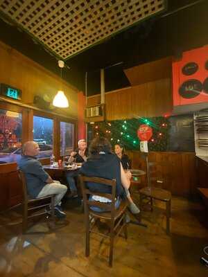 Jerry's Pizza Pasta Restaurant