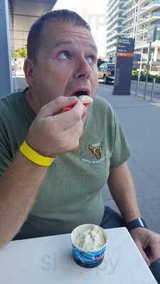 Cold Rock Ice Creamery