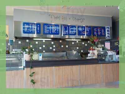 Flippin-fish & Chippery