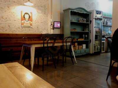 Dolce Vita On Puckle