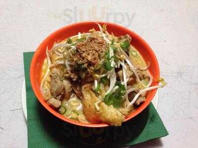 Laksa House