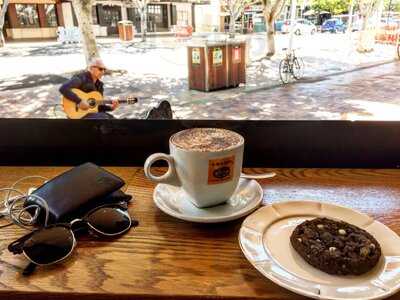 Alba Cafe Gold Coast