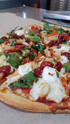 Domino's Pizza Warwick