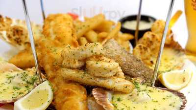 The Kirspy Barnacle Seafood Bar